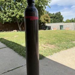 Helium Tank