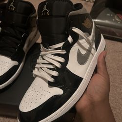 Jordan 1s Size 12 Meetup Only