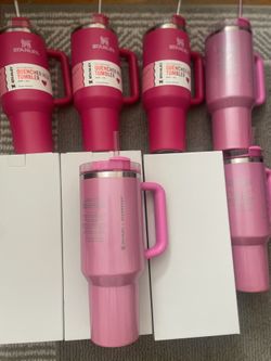 Stanley X Starbucks Pink