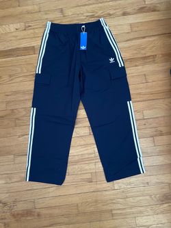 ADIDAS ⚽️ L⚽️ Cargo Pants ⚽️NWT Retail-$80⚽️