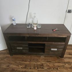 TV Estand