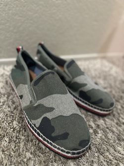 TOMMY HILFIGER- Camouflage flat/ lows
