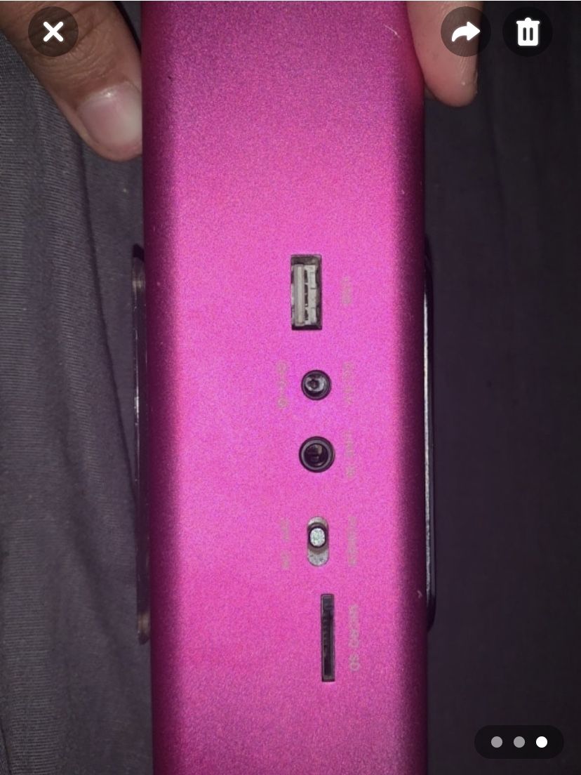 IBastek speaker