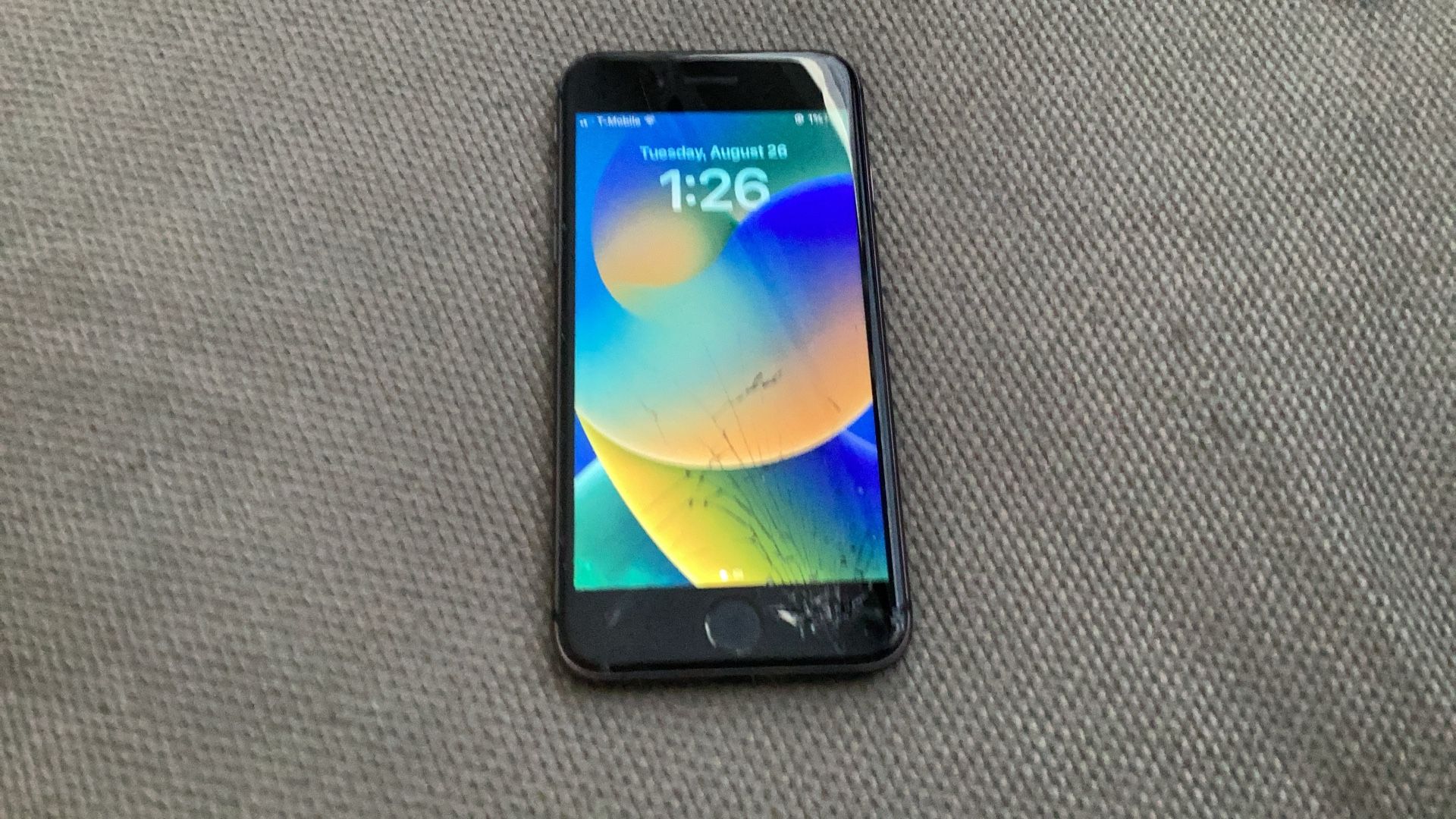 iPhone 8 With Waterproof Case