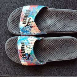Women's Slides 
