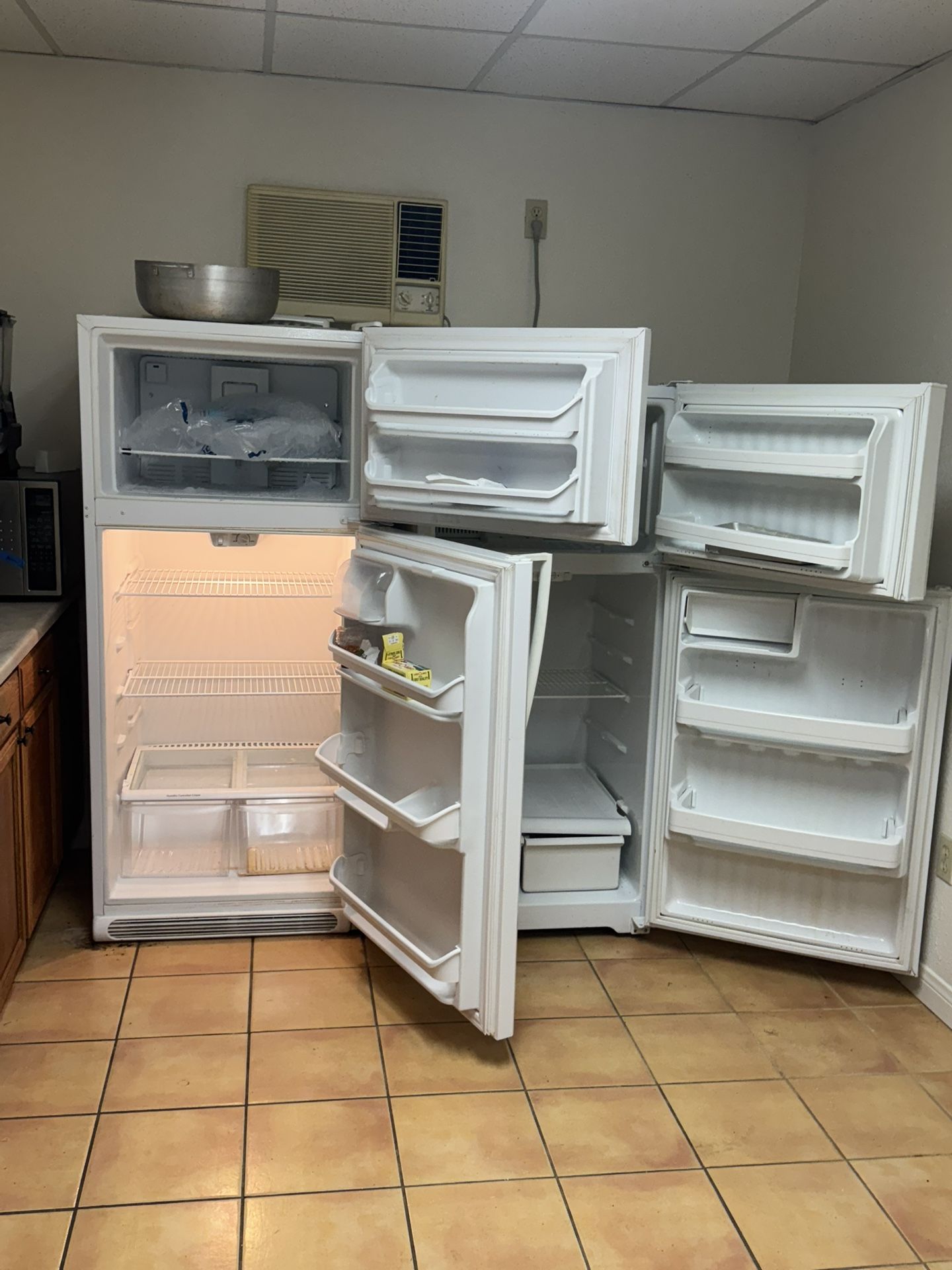 White Refrigerators Freezer On Top