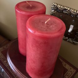 Two Apple Crips Candle 