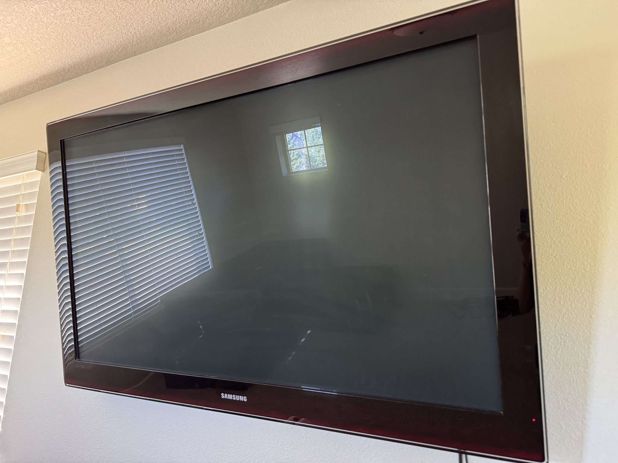 Samsung Flatscreen Smart TV