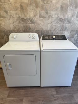 Whirlpool washer and dryer laundry