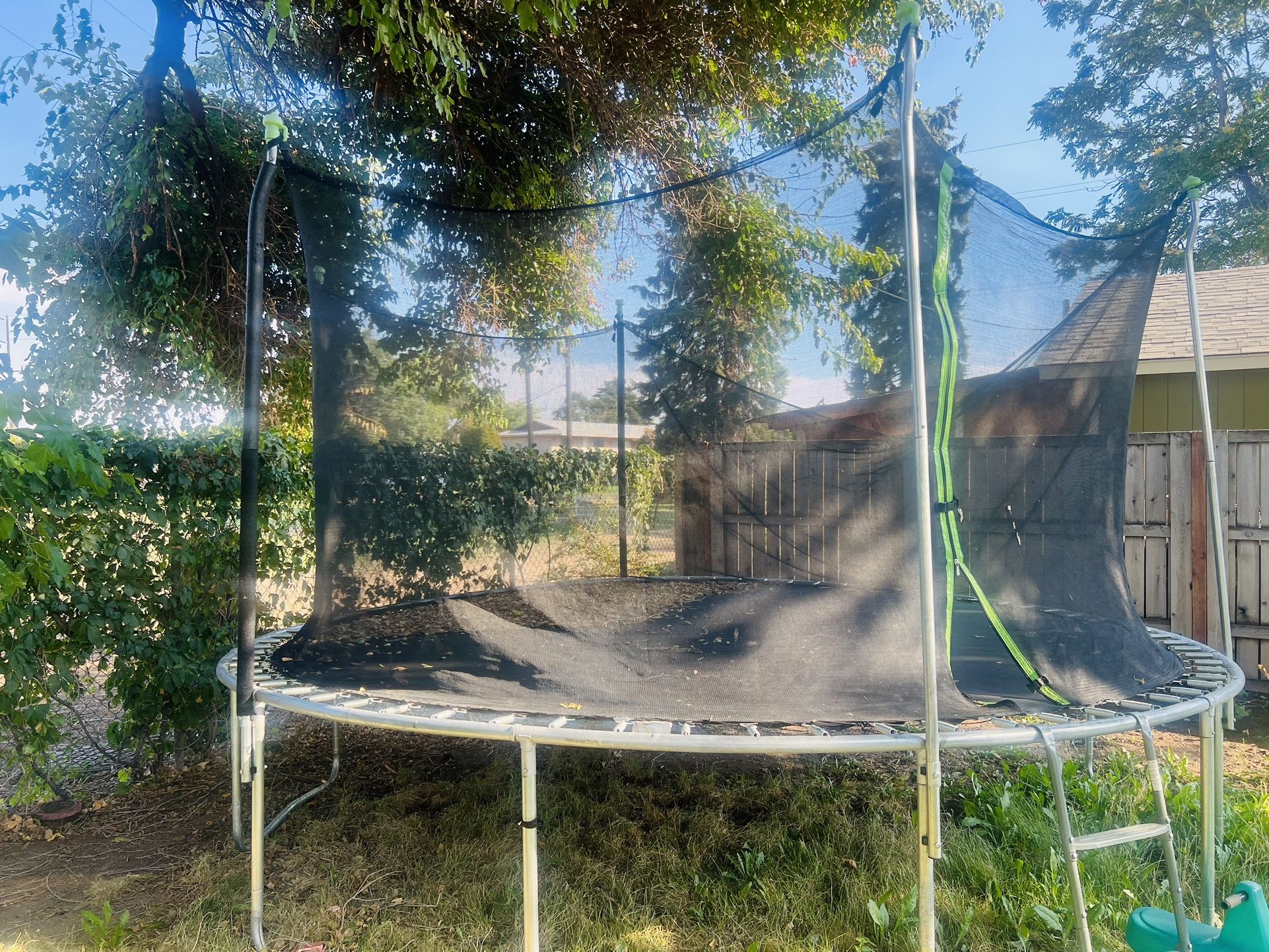 16ft Trampoline