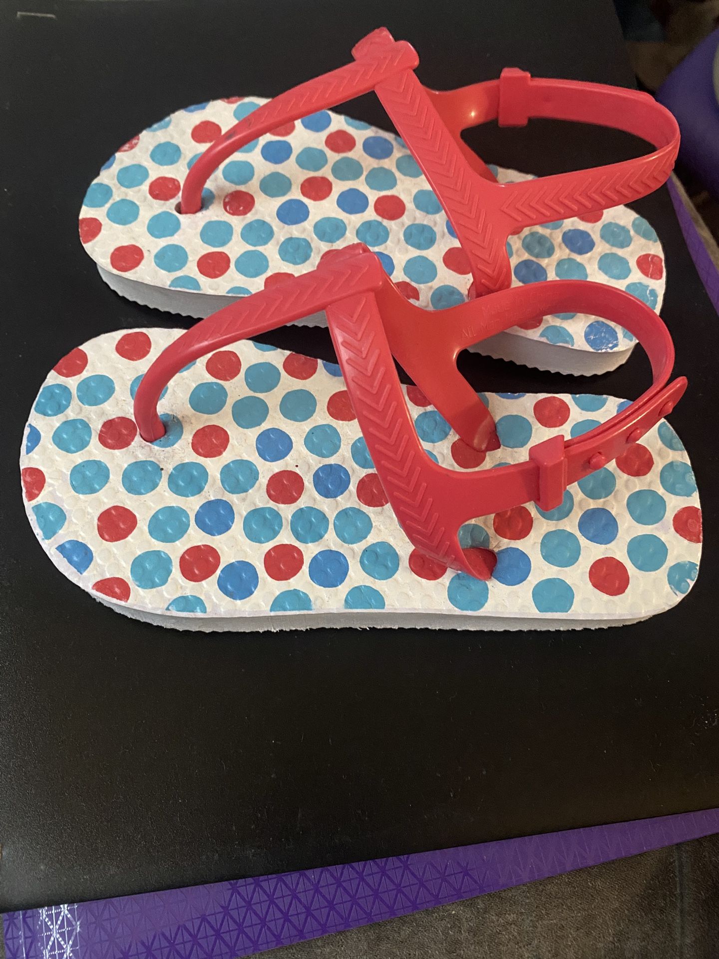 Children’s Sandals New Sz 9/10