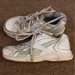 Girls Reebok Tennis Size 11.5