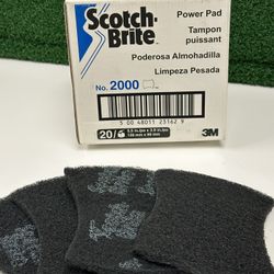 Scotch Brite scrubbing pads 