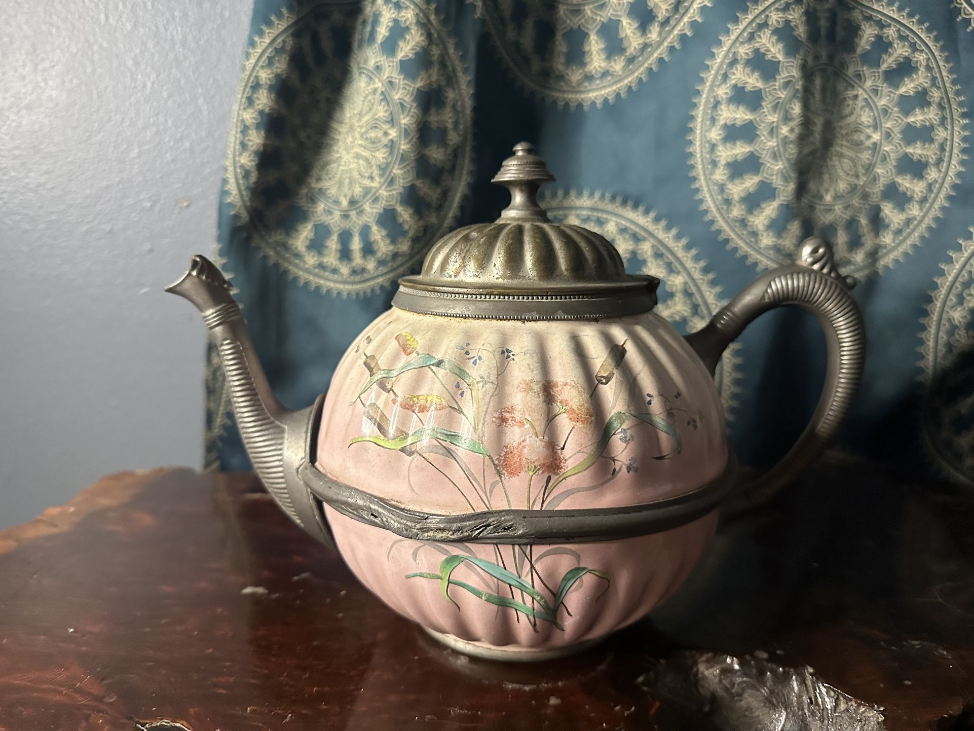 1900’s Antique Tea Pot