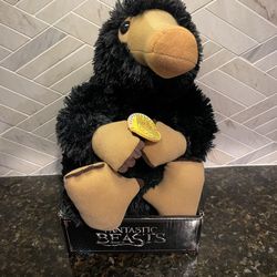 Fantastic Beasts Niffler 8.5" Plush Harry Potter The Noble Collection