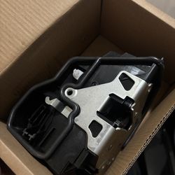 BMW e90 passenger door lock actuator