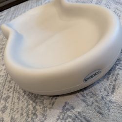 Keekaroo Baby Changer