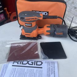 RIDGID 2.4 Amp Corded 1/4 Sheet Sander with AIRGUARD Technology