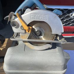 Ryobi 7 1/4  Circular Saw