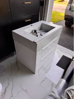 Vanity , top, faucet