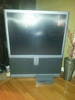 Like new cond philips huge screen tv