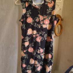 NO BOUNDARIES BRAND BLACK FLORAL SLEEVELESS, COLLARED BUTTON-UP DRESS (SIZE:S 3/5) IN EXCELLENT CONDITION! 