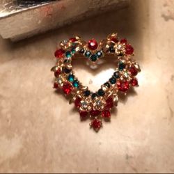 Christmas Rhinestone Heart Pin Jewelry 
