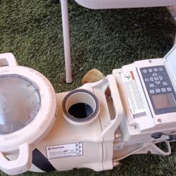 Pentair IntellifloXF 4THP Pool Pump 