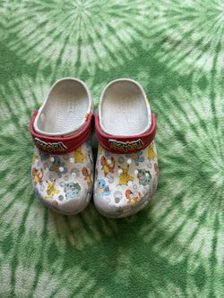 Pokémon crocs