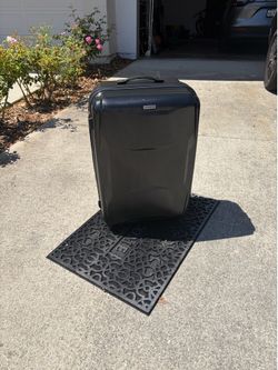 Samsonite Pivot 3 Suitcase (28 inch)