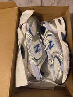 New balance shoes