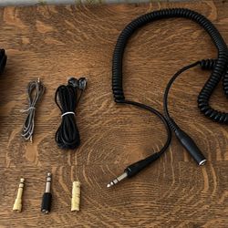 Audio Cables & Adapters