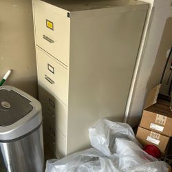 Filing Cabinet 