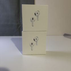 AirPod 4s