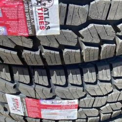 275/65/18 NEW SET OF TIRES 