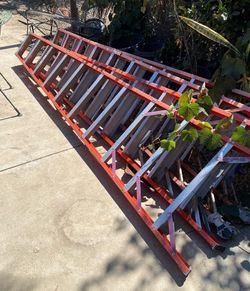 10ft ladder with dual sided steps.