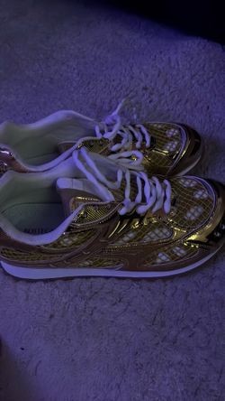 Gold Bottega Veneta Size 42 EUR