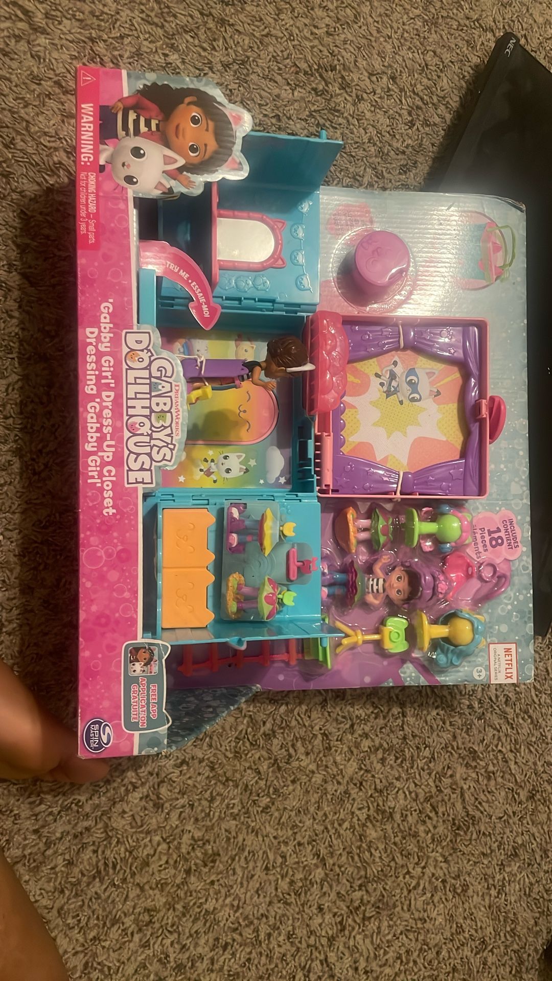 Gabby Dollhouse Dress Up Closet