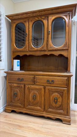 China Hutch