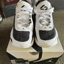 Brand New Jordan Luka 1 – Size 7Y – With Box