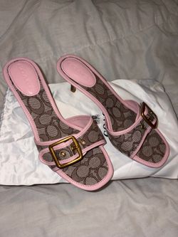 Coach Margot heels
