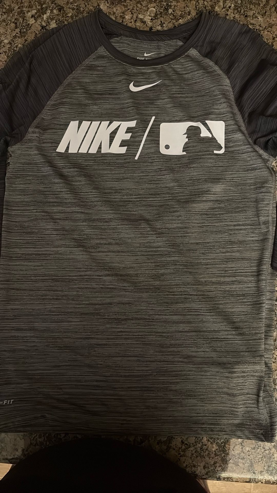 Nike Shirt Men’s Size Small