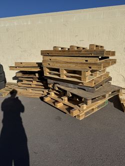 FREE MOVING PALLETS