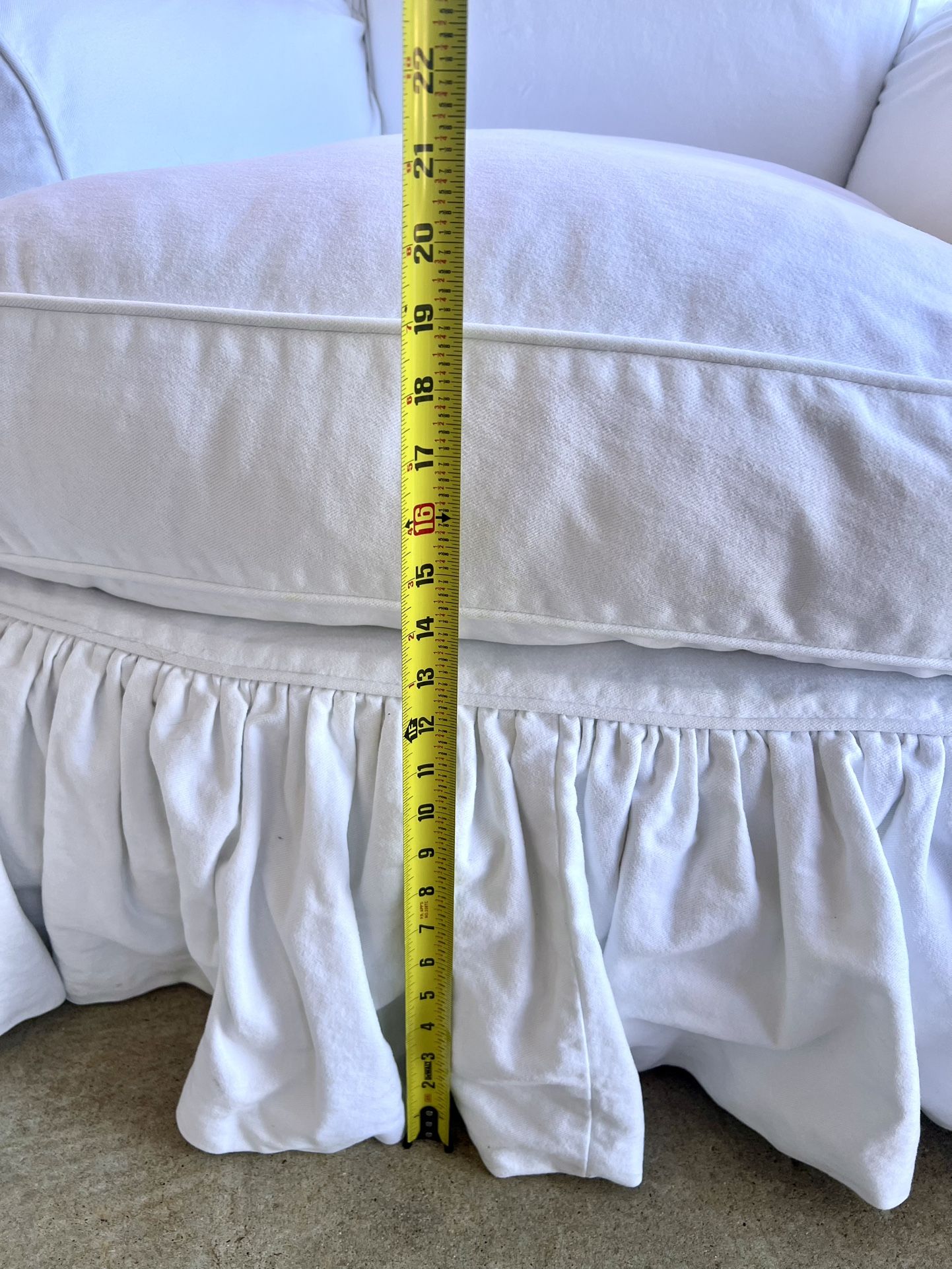 LIKE NEW!! Large Cushy White Slipcovered Chairs Skirted