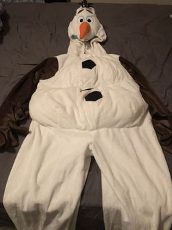 Disney Store Olaf Costume