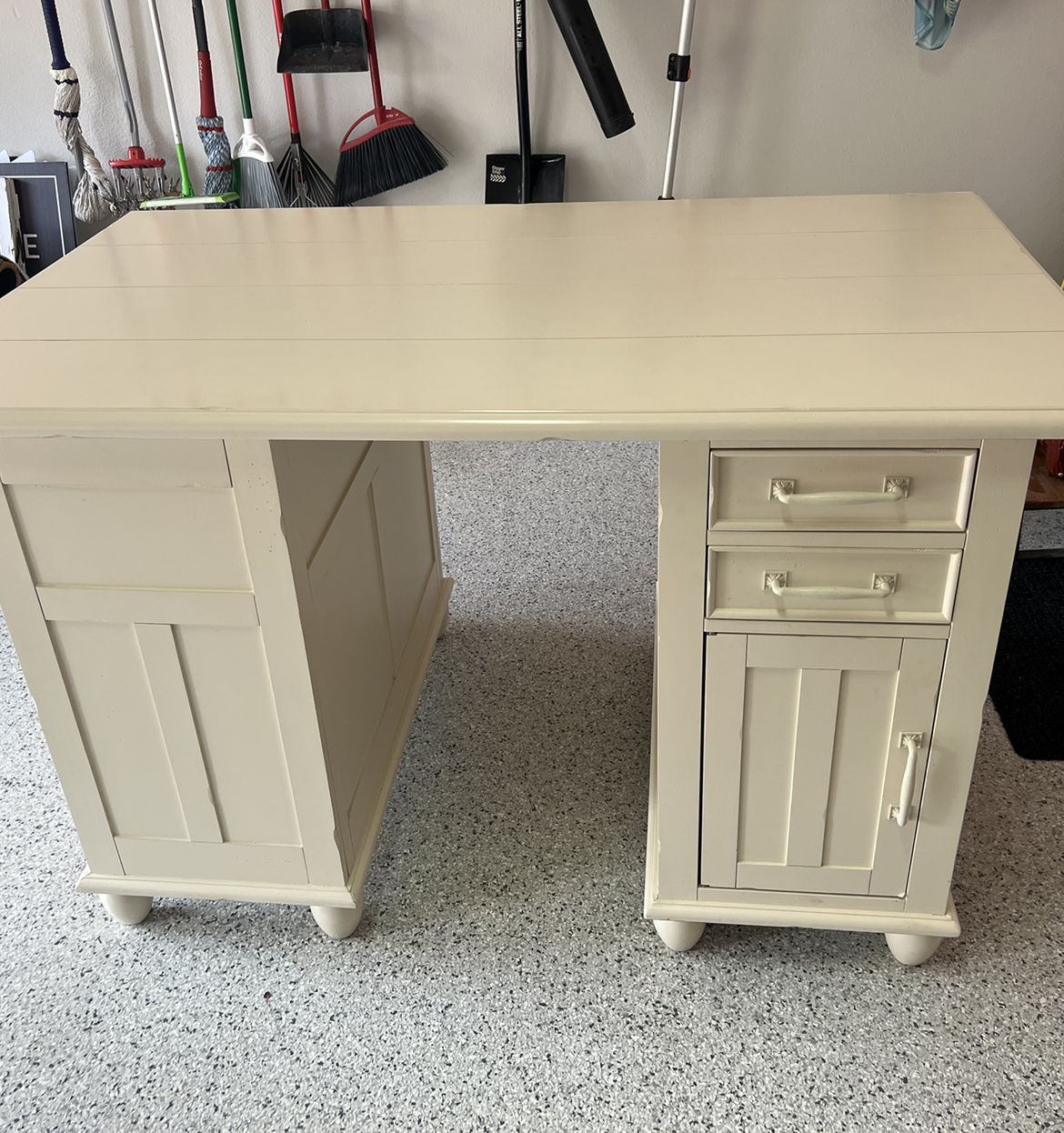White Madelyn Executive Desk By Alcott Hill 3 Pieces And All Hardware To Connect