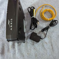 Modem Arris Touchstone TM822G