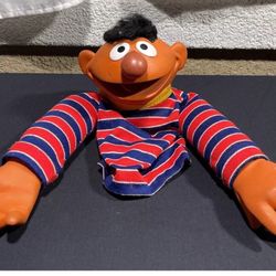 Ernie Puppet 1970