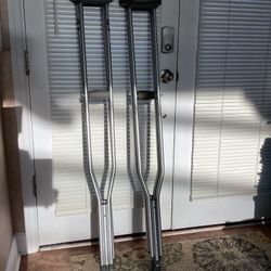 Aluminum Adult Crutches for Tall 5' 10"–6' 6" Person. 2 Pair Lightweight Adjustable 