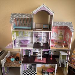 Kids Doll House 